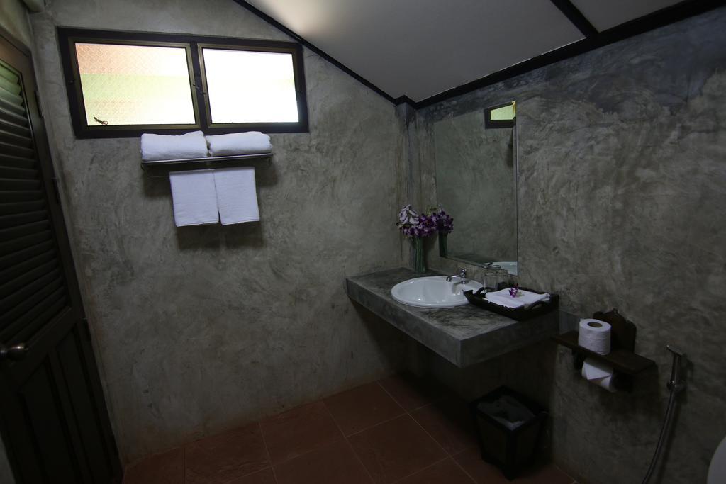 Little-Teak Homestay Chiang Mai Esterno foto